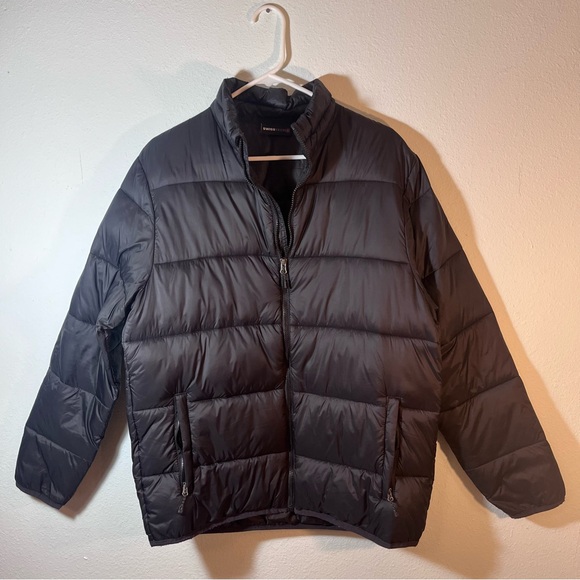Swiss Tech Other - Swiss Tech Black Packable Puffer Jacket Men’s Medium 38-40 Lightweight Warm